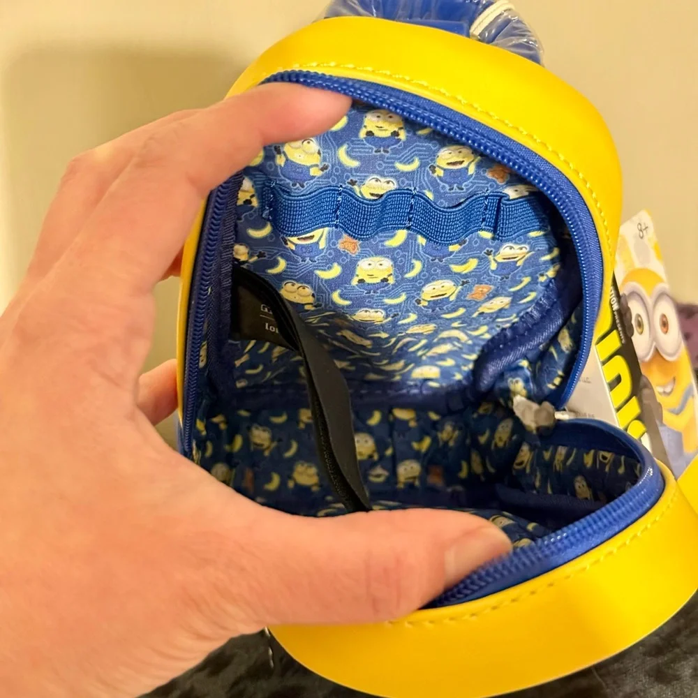 Loungefly Blue & Yellow Minion Face pencil bag - Picture 5 of 7